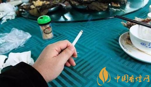 飯后抽煙危害更大嗎，飯后抽煙為什么舒服